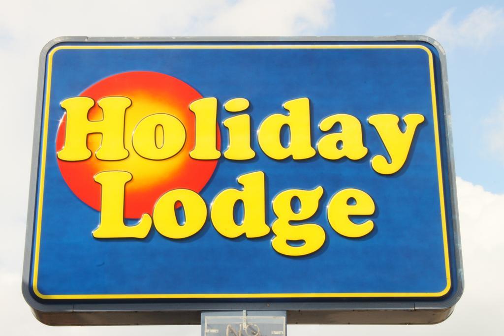 Holiday Lodge Pittsburg Exterior photo